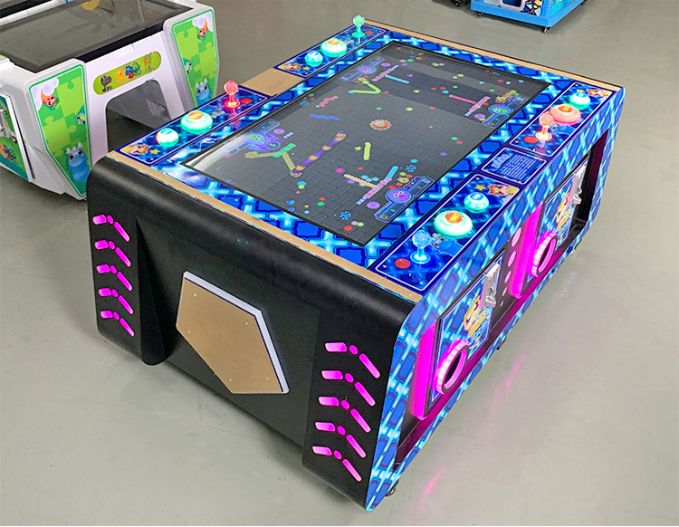 成人儿童电玩设备四人位贪吃蛇游戏机大型商用投币式出礼品游艺机
