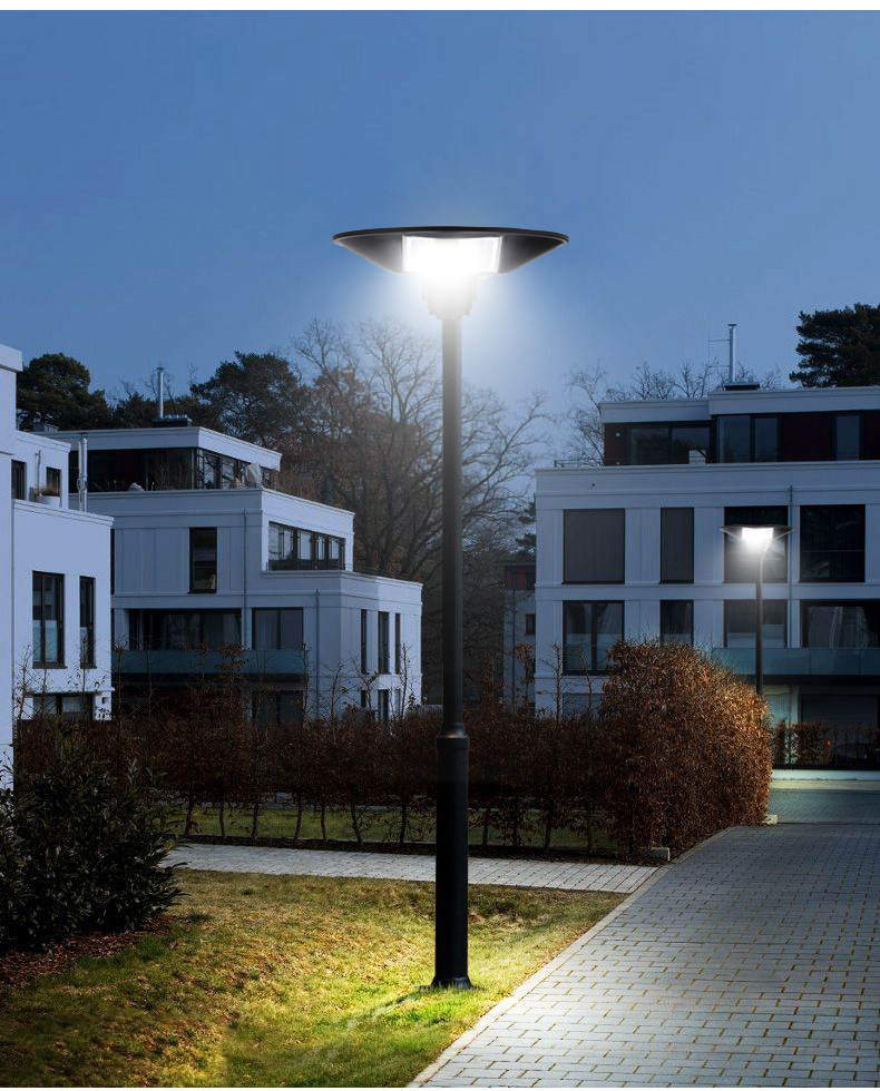 太阳能户外灯庭院灯路灯小区超亮大功率新款高杆景观照明飞碟路灯