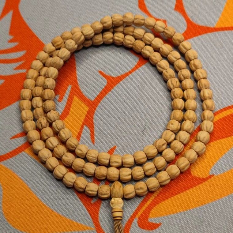 藏区百香籽畅销全家福深坑鬼脸顺纹龙脊文玩配链 纯热振 男女