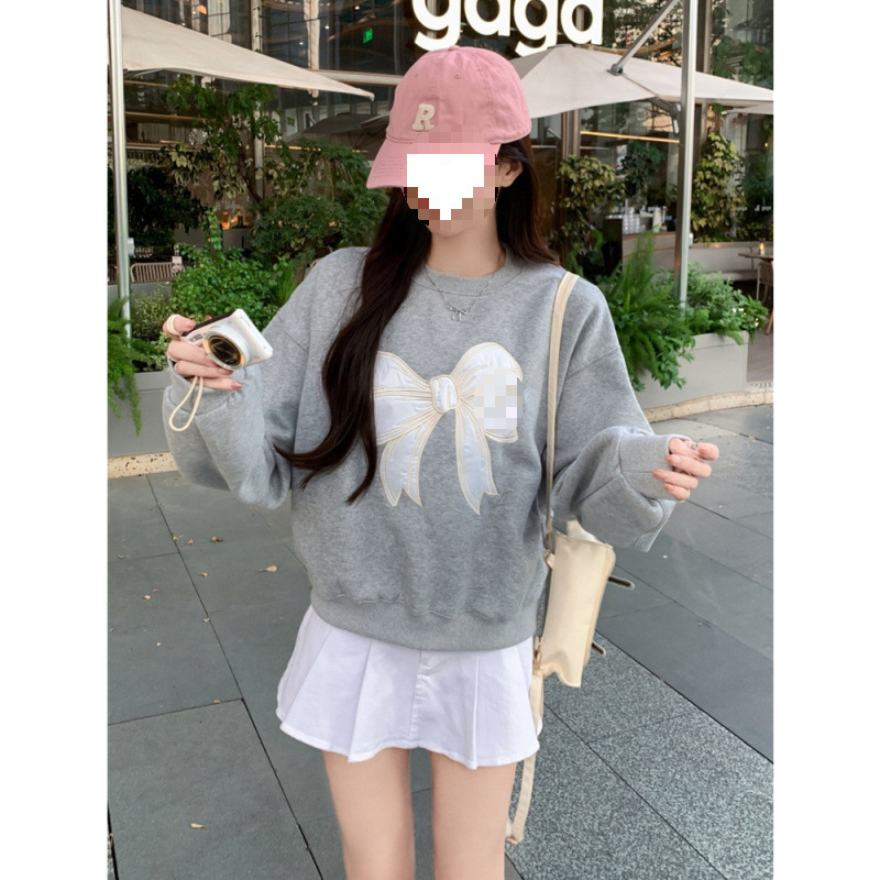 2025秋装卫衣女宽松刺绣蝴蝶结