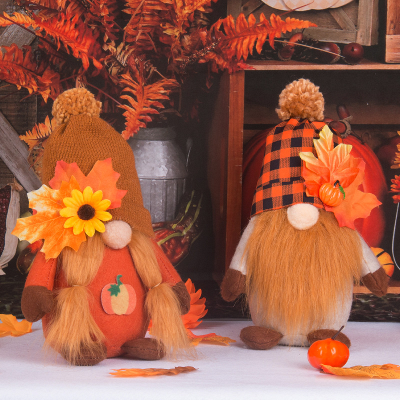 Cross-Border New Halloween Pumpkin Harvest Festival Maple Leaf Faceless Doll Dwarf Thanksgiving Autumn Color Doll Ornaments