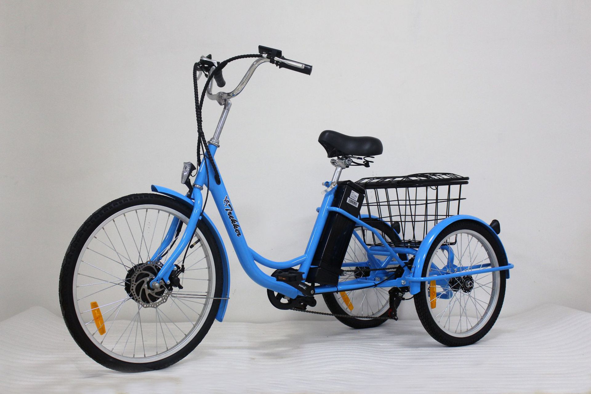 脚踏助力三轮车 电动三轮车 20寸 锂电池三轮车 人力脚踏三轮车