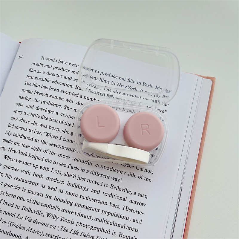 Japanese Style Fresh Colored Contact Lenses Case Portable Invisible Glasses Box Small Cute Ins Salt Companion Storage Box