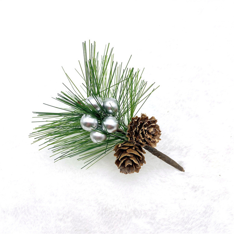圣诞节装扮仿真松树枝摆件 圣诞树挂件松针铃铛松球蛋糕装饰插件