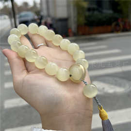 天然冰种蚕丝玉手串和青白玉老型珠手串冰种猫眼男女情侣款手链