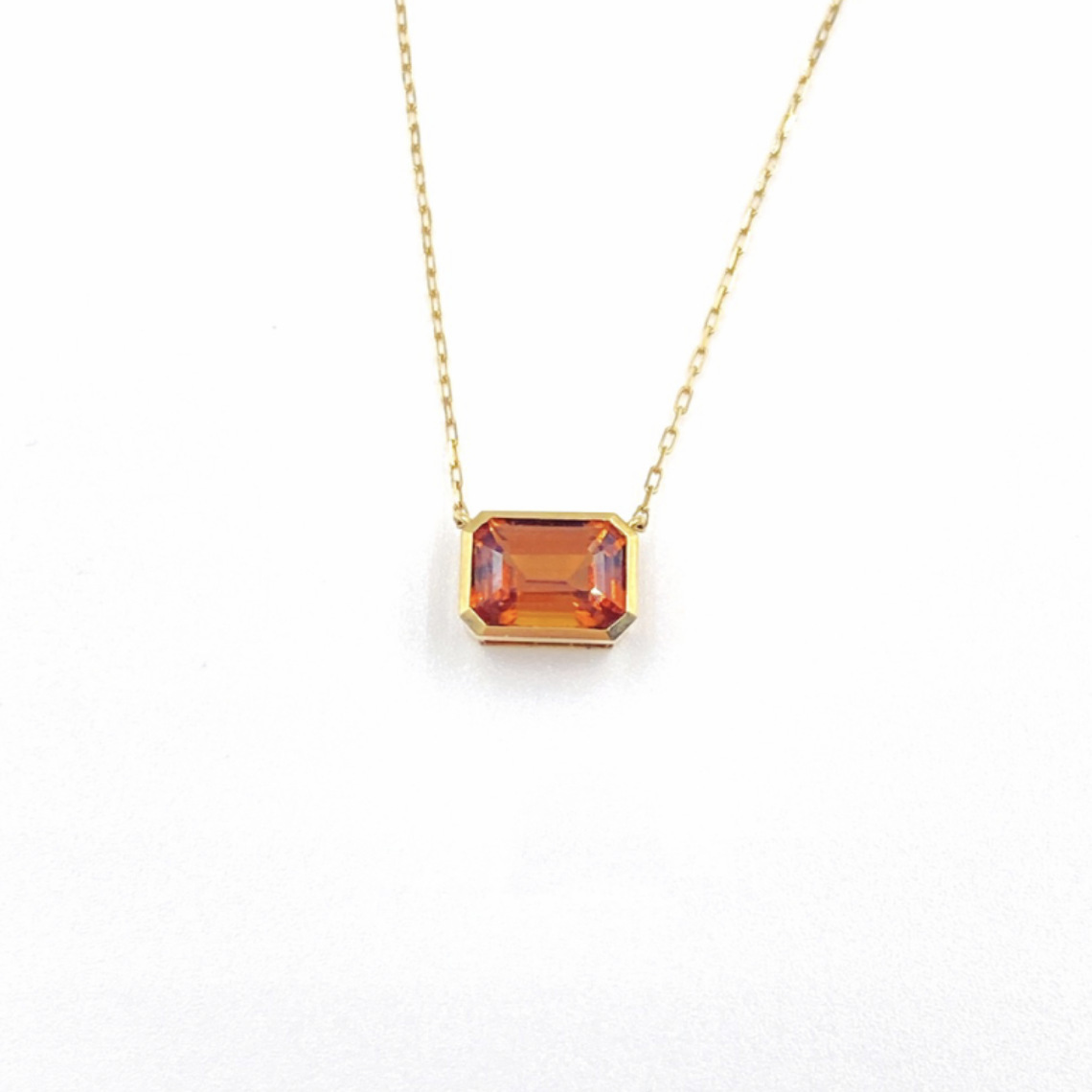 2023年新款芬达石方糖项链女时尚高级方形吊坠轻奢气质百搭锁骨链