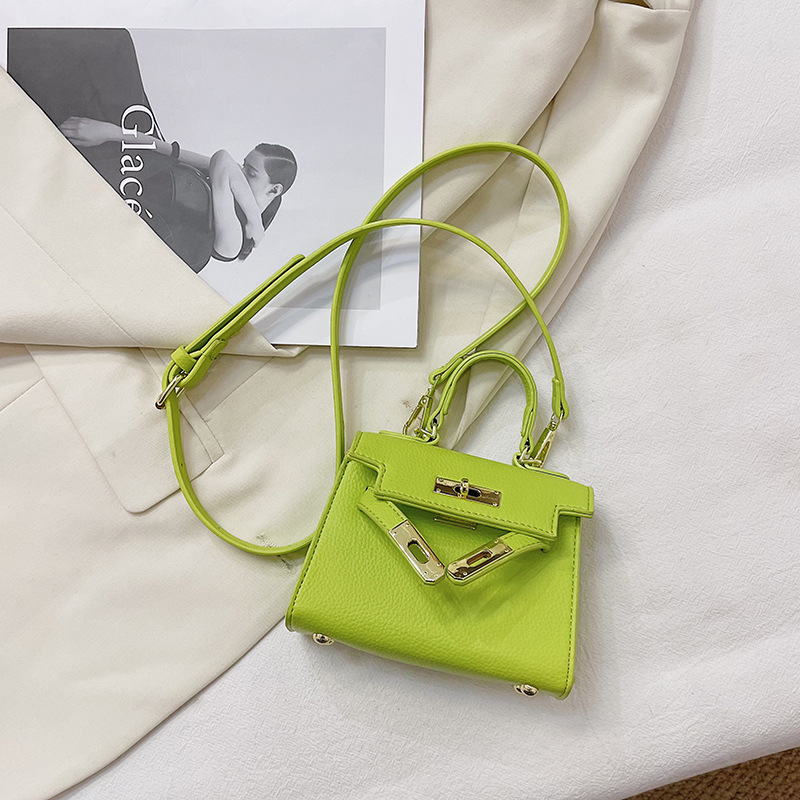 Classy Small Bag 2023 Spring and Summer New Fashion Ins Casual Bag Japanese and Korean One Shoulder Bag Crossbody Bag Women's Bag Portable