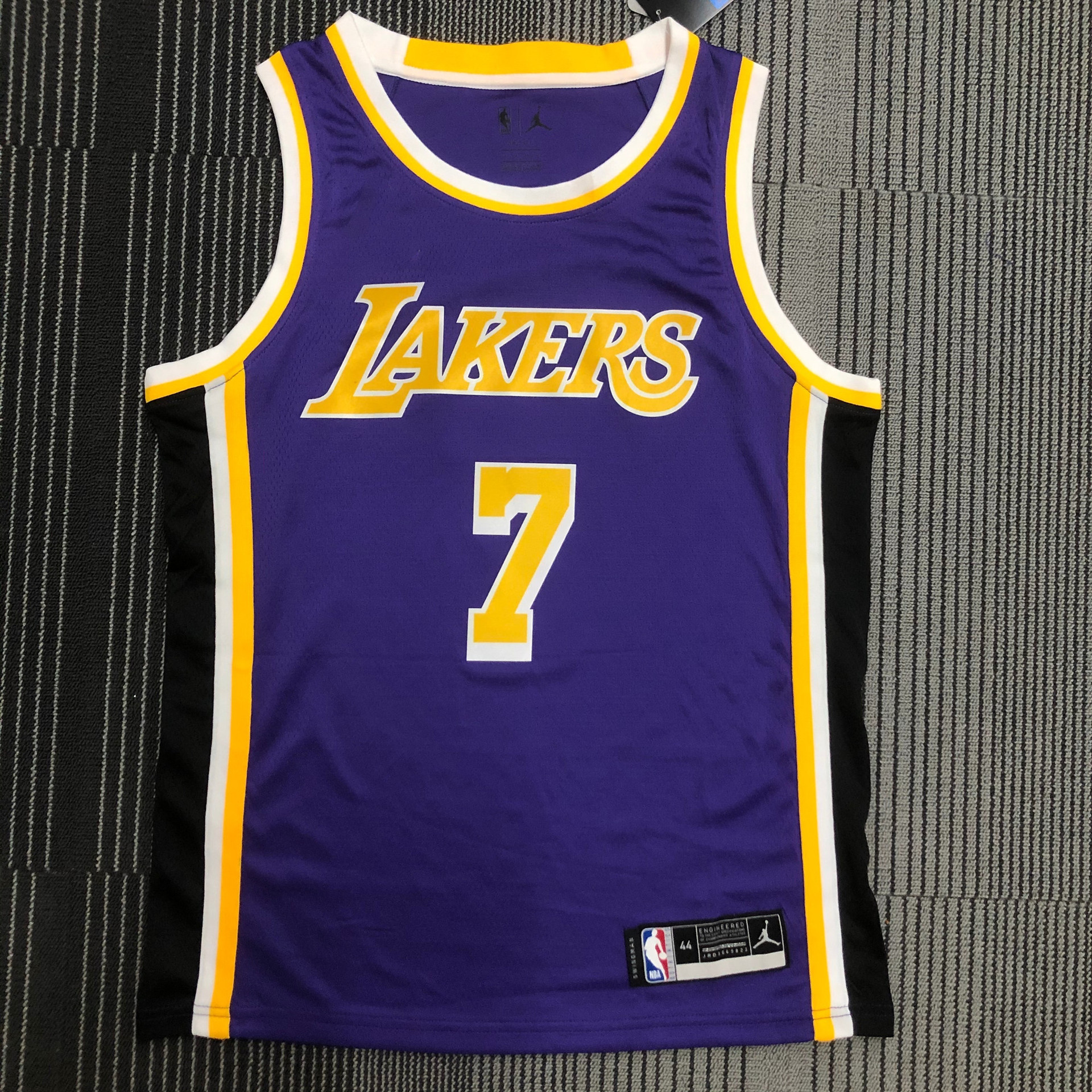 21赛季湖人队飞人款主题紫色圆领 23号詹姆斯篮球服nba球衣