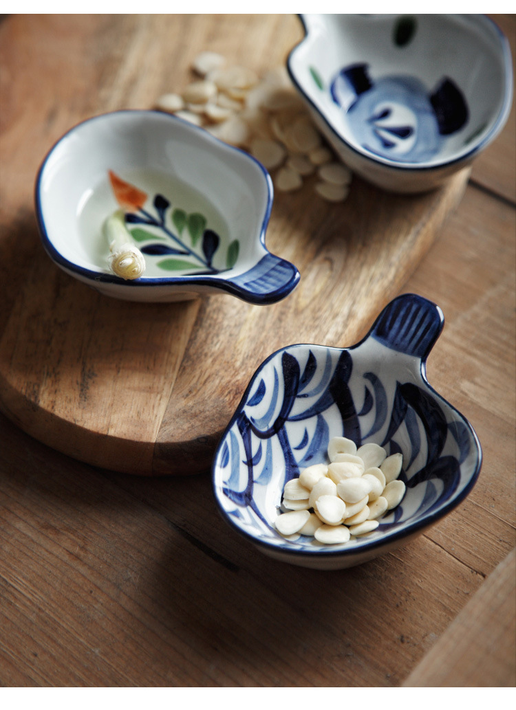 泽滕家日式釉下彩陶瓷小蝶子创意酱碟小菜碟饺子蘸酱小碗油碟味碟