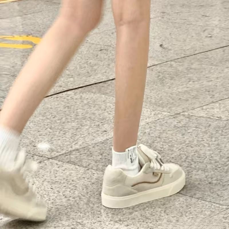 美拉德日系复古翻毛皮板鞋女秋ins潮百搭情侣休闲面包鞋子
