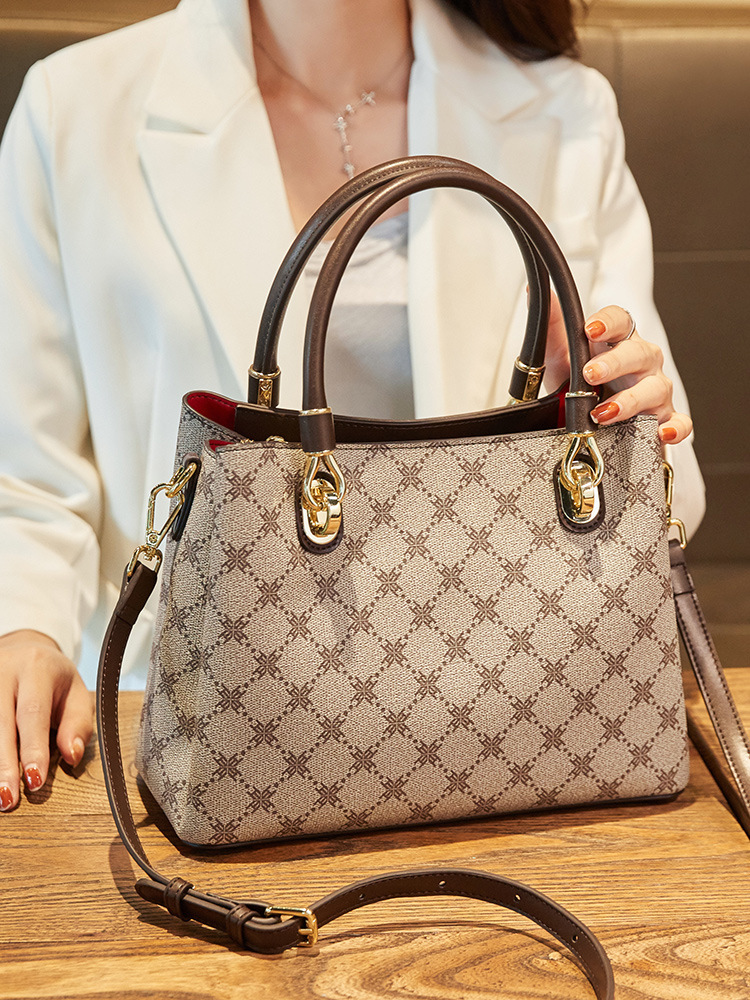 轻奢品牌手提包新款女包手提包韩版大容量公文包百搭女士包包