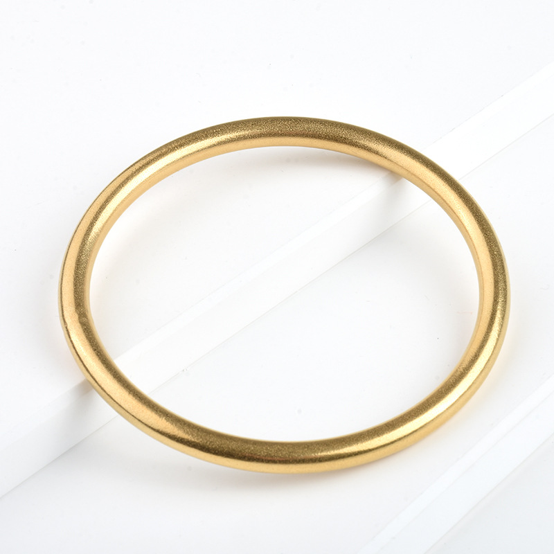 18k古法拉丝手镯钛钢金磨砂素圈女手镯实心金手镯古法传承首饰品