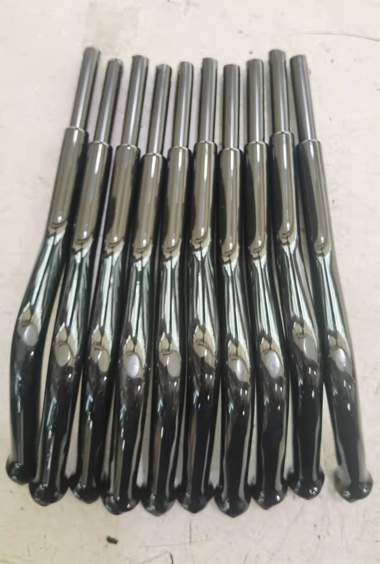 定制加 工金属包胶五金包配件胶浸塑pvc沾塑加工