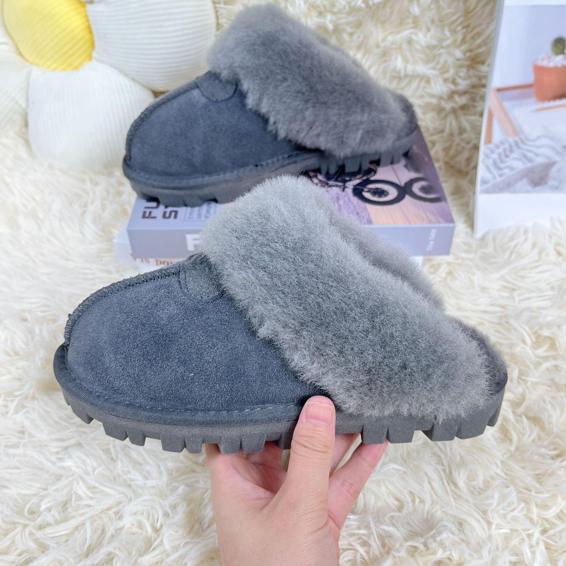 Fluffy Slippers Women's Outer Wear 2023 Autumn and Winter New Round Head Matte Leather Casual Slippers Non-Slip Toe Cap Cotton Slippers