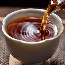 三鹤六堡茶槟榔香2022广西梧州特产2018年一级散茶200g罐装黑茶叶
