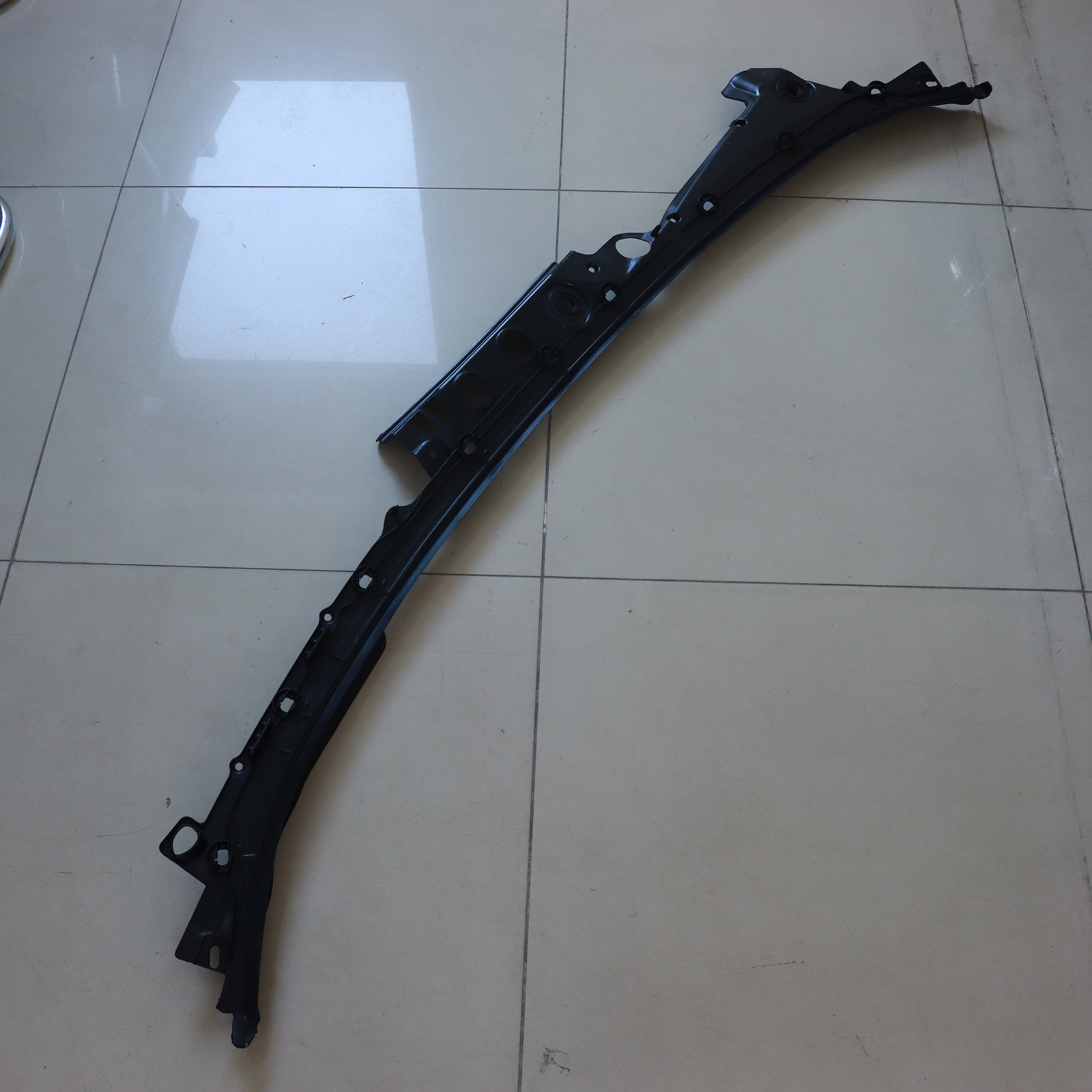 风窗框板雨刮器前盖板 汽车盖板 适用于宝马f02 51717184563 批发