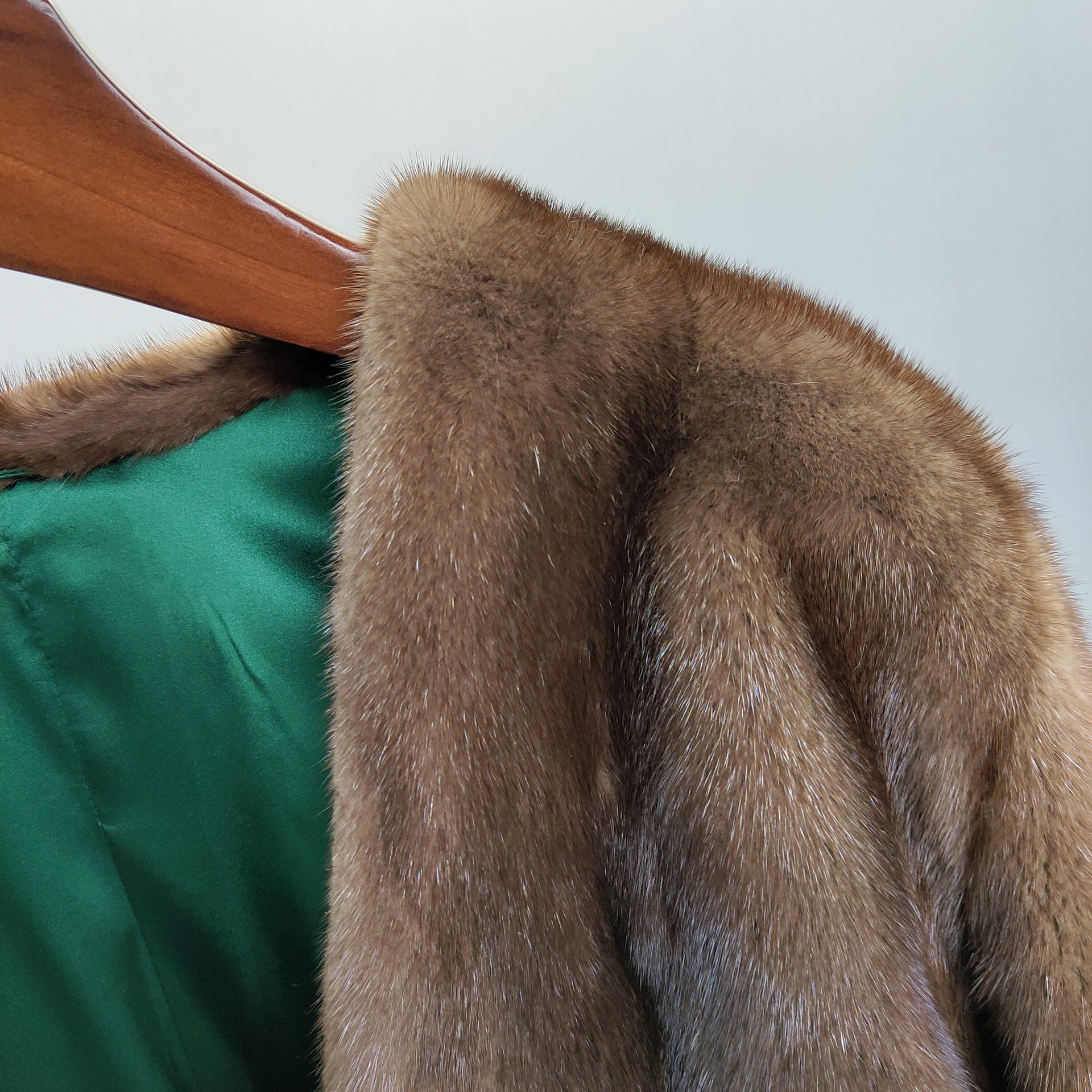 2020进口天鹅绒哥本哈根紫标级水貂咖啡貂本色休闲款皮衣皮草批发