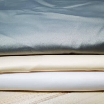 缎纹涤棉布 75d*32s 4/1涤棉贡缎 哑光涤棉缎 夹克风衣裤装面料