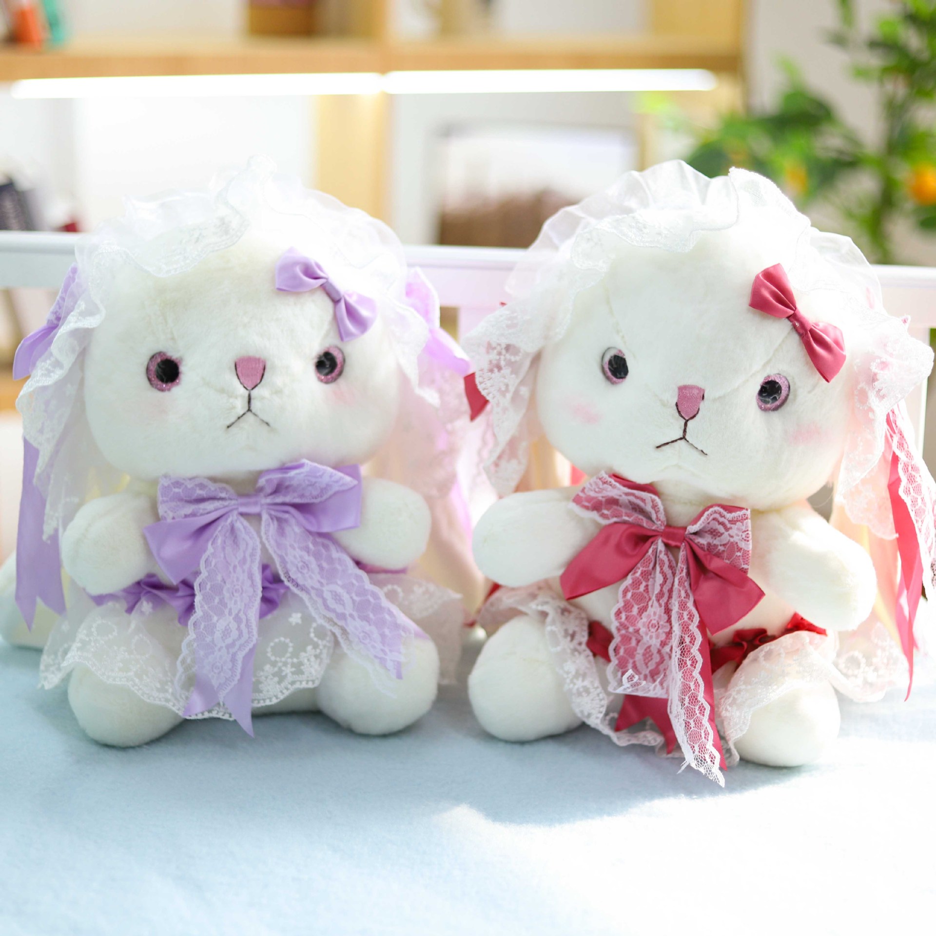 可爱网红萝莉兔子毛绒玩具洛丽塔兔公仔小白兔玩偶礼物大号抱枕批