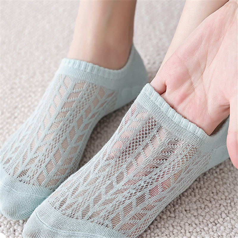 Women's Boat Socks Spring and Summer Thin Summer Breathable Mesh Socks Low Top Socks with Silicone Anti-Slip Invisible Socks