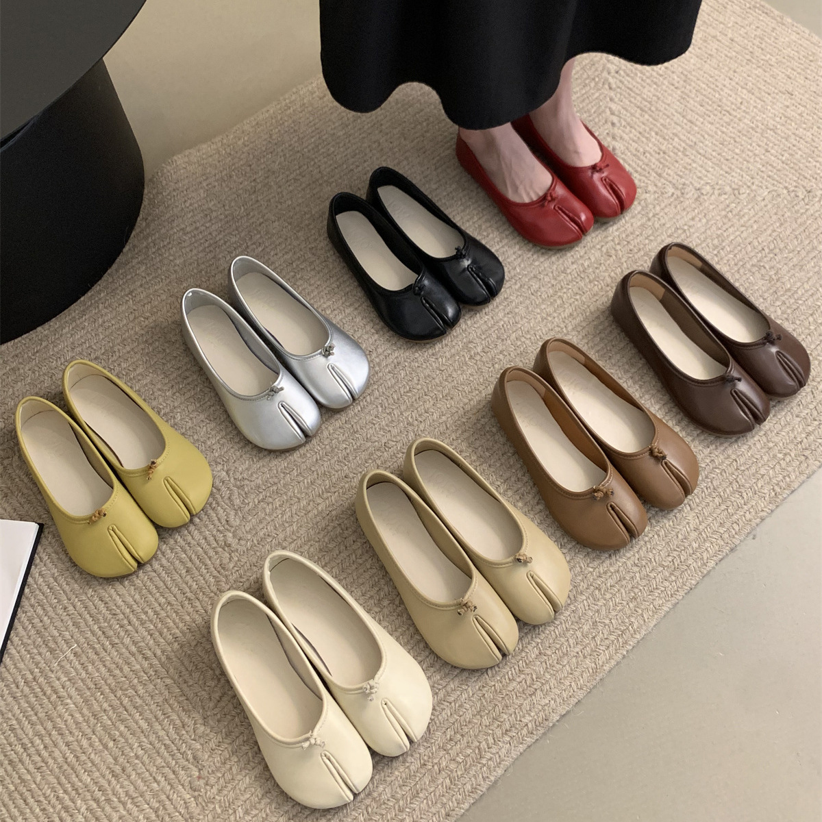 2024年春秋新款休闲气质豆豆鞋一脚蹬平底马蹄鞋分趾猪蹄脚单鞋女