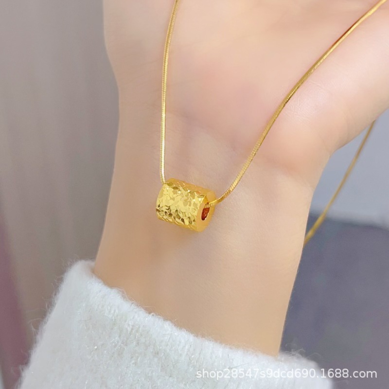 2024金店同款高货沙金路路通精品碎冰冰吊坠项链女2024新款锁骨