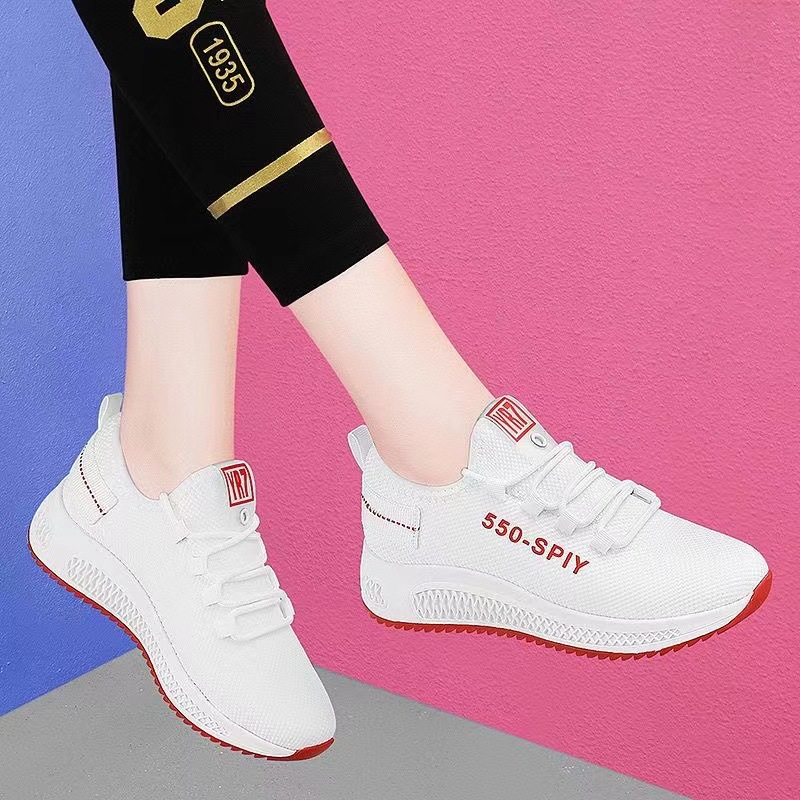 2023 Spring Breathable Leisure Sports Old Beijing Cloth Shoes Pumps Spring Women's Shoes One Piece Dropshipping