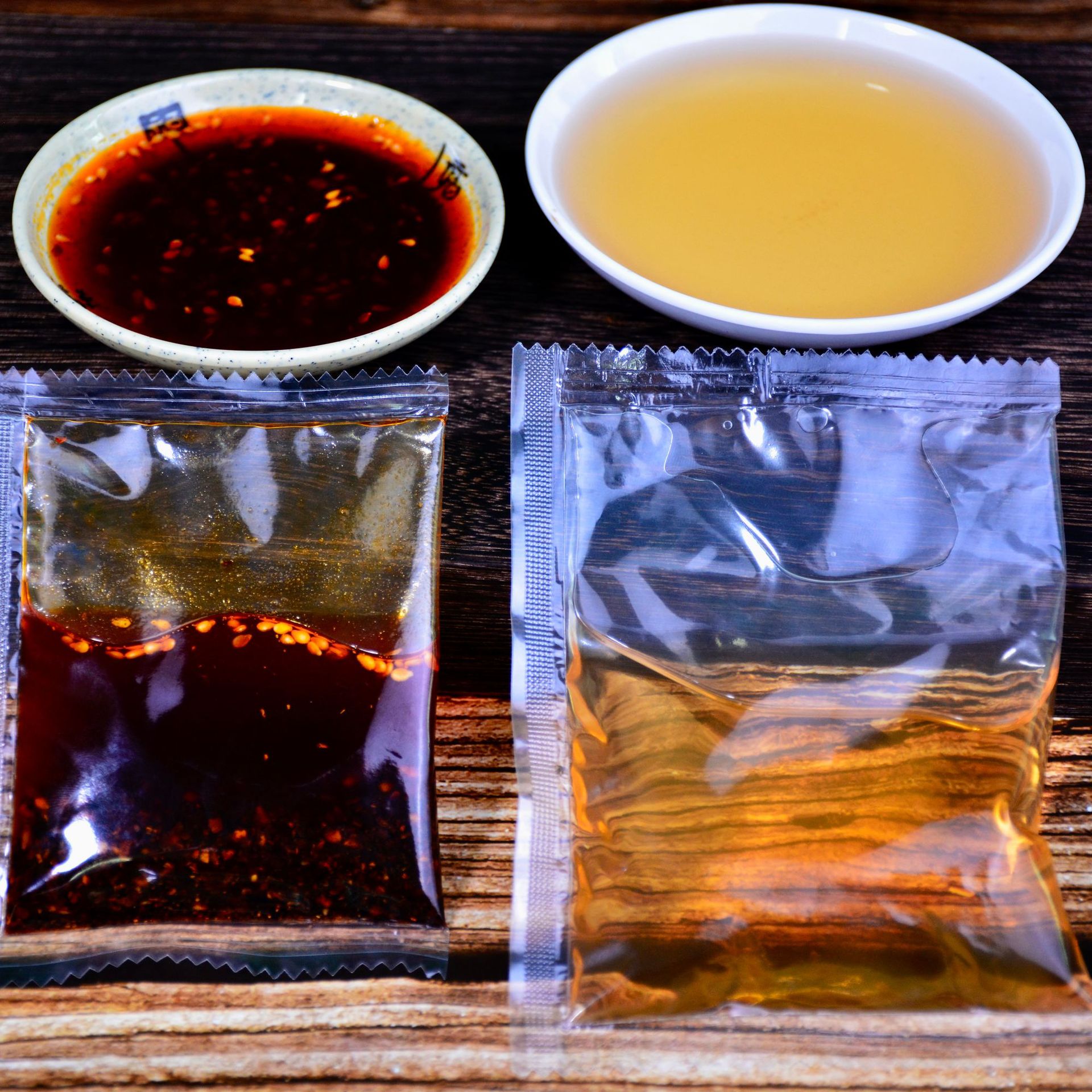四川香辣凉皮调料包 套装商用凉拌小袋装80g红油面皮调料厂家批发