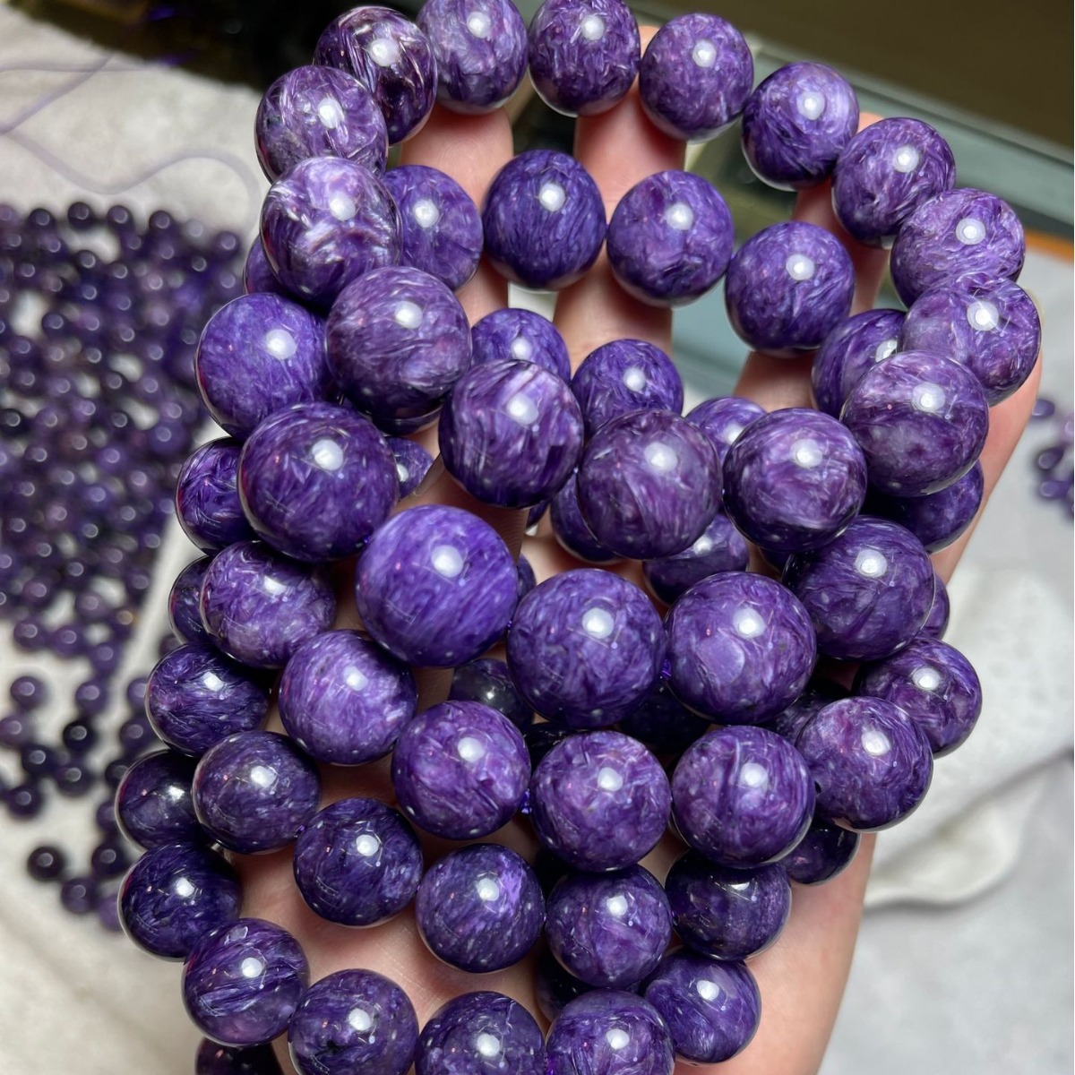 天然大颗粒紫龙晶手链 纹路清晰 男女款紫龙金圆珠手串 批发-阿里巴巴