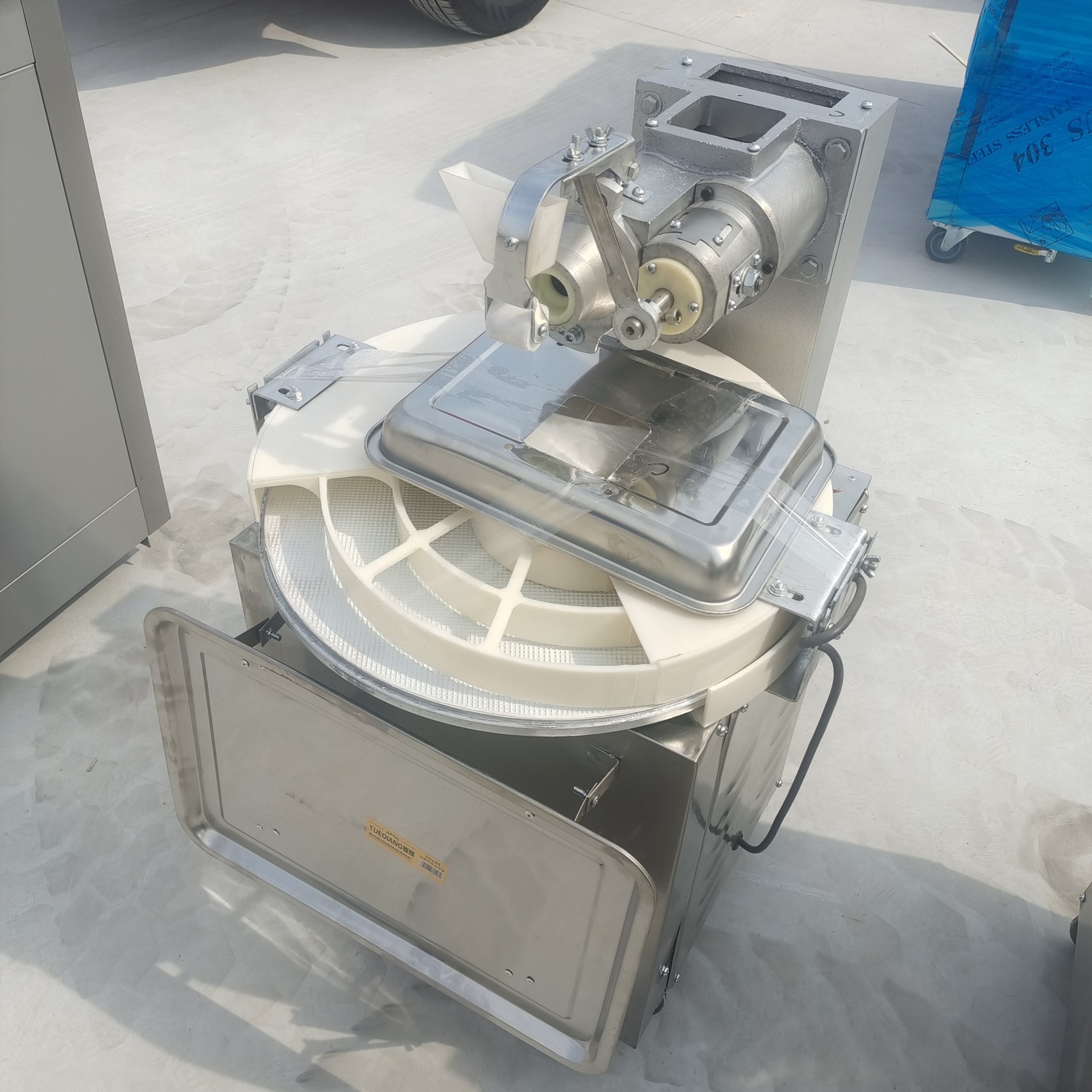 供应小型馒头机 30-2馒头机 圆盘式馒头机不锈钢馒头成型机