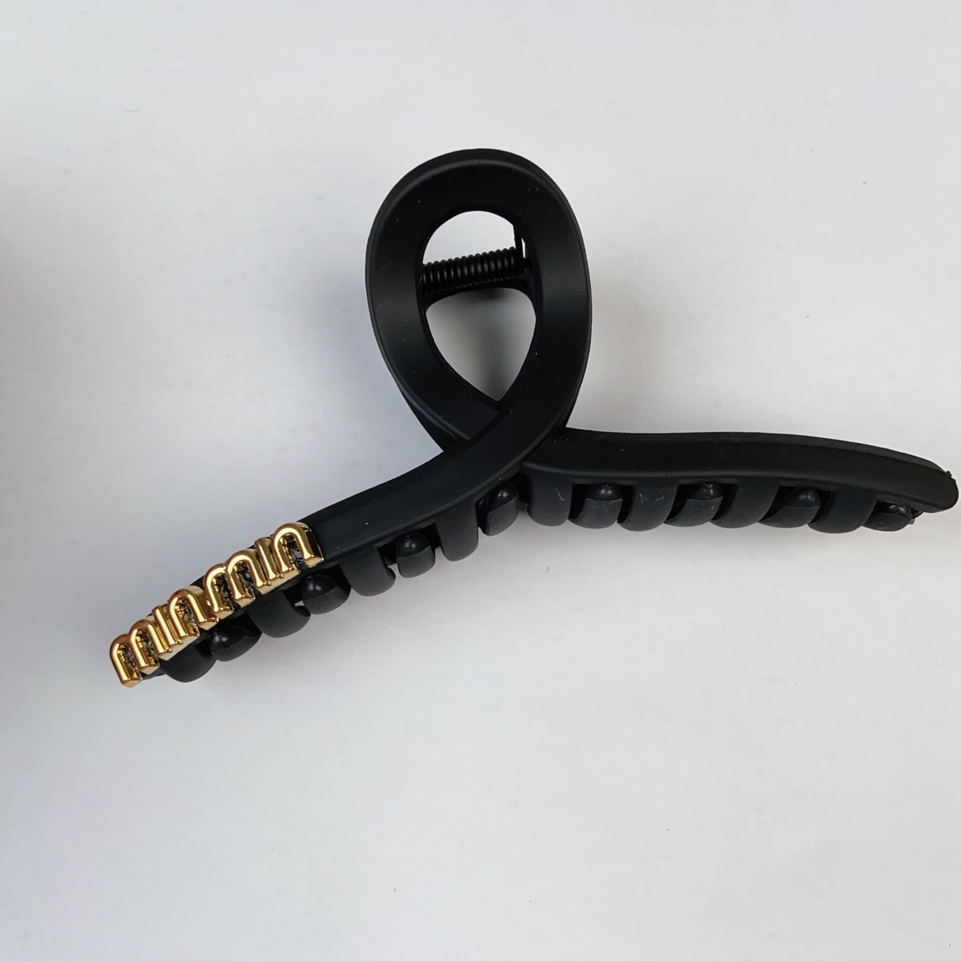 Korean Letter Black Clip High-Grade Temperament Shark Clip 2023 New Spring and Summer Hairpin Female Back Head Large