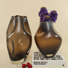 现代轻奢咖啡色玻璃凹凸不规则花瓶琉璃花器摆件样板房家居装饰品