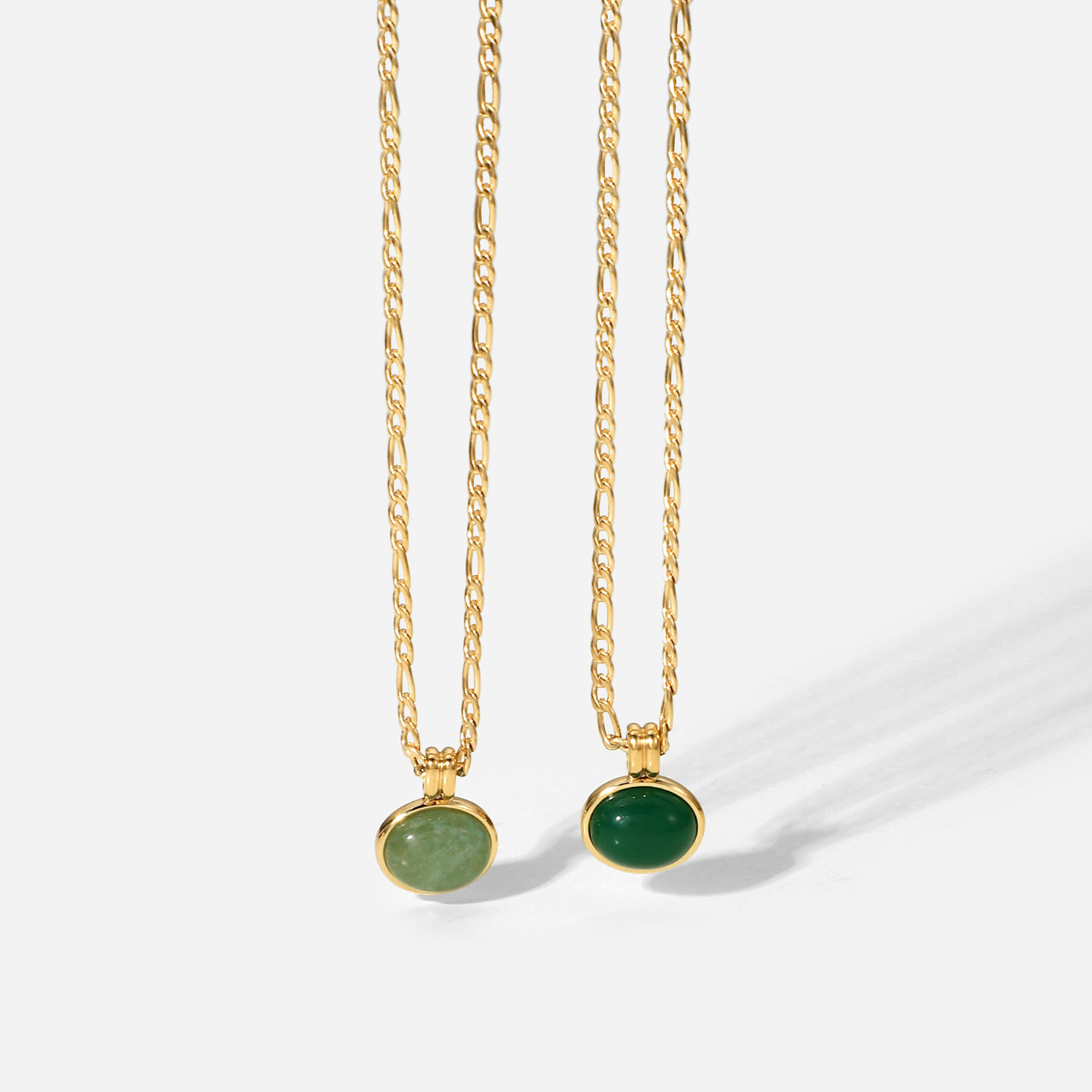 14K Green Aventurine round Pendant Figaro Chain Stainless Steel Necklace Vintage Gold Plated Clavicle Chain for Women