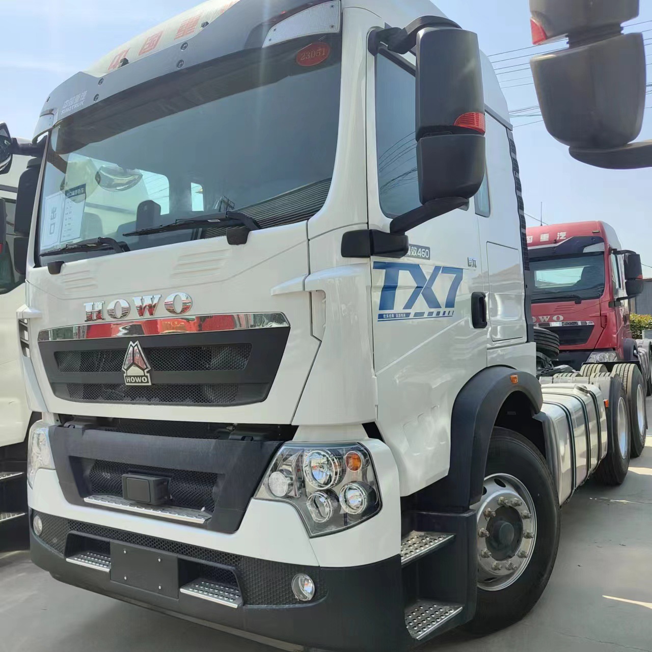 专业出口重汽豪沃tx库存新车 牵引车头 460马力 中亚俄罗斯 等