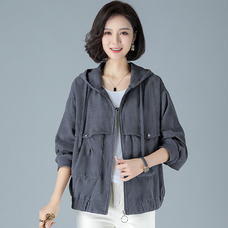 2022复古灯芯绒外套女春秋休闲短款长袖开衫连帽小个子妈妈短外套