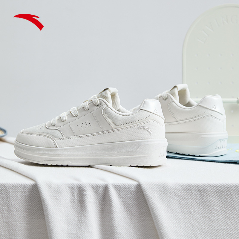 安踏厚底板鞋女鞋潮流秋冬白色休闲鞋子增高小白鞋复古经典运动鞋
