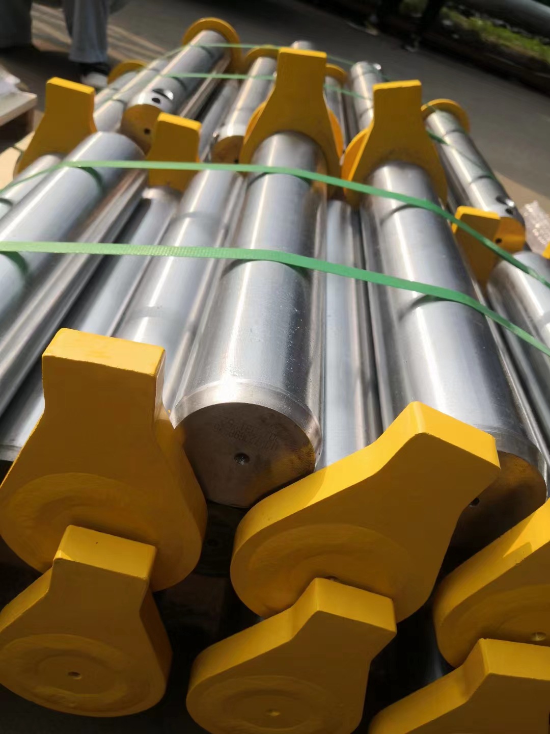 装载机全车销轴 铰接销 连接销套 关节轴承 现代小型挖掘机配件