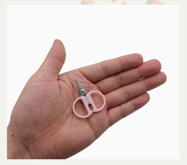 厂家批发随身便携式小剪子 小号直头迷你小剪刀 刺绣线头针线剪刀