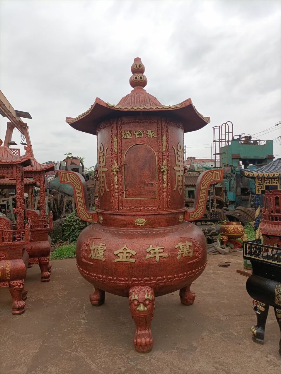 辉煌法器工厂生产化钱炉化钱塔宝塔宝炉铸铁化钱炉化钱塔铁宝炉