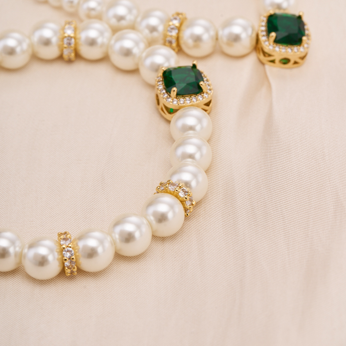法式复古绿色锆石珍珠项链手链小众轻奢百搭气质一套配饰女