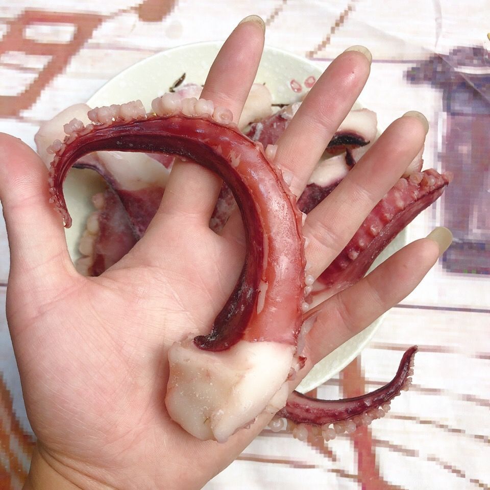 大个头章鱼须无冰衣深海八爪鱼章鱼足新鲜冷冻水产