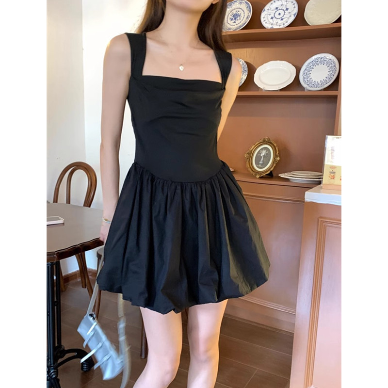 黑色无袖吊带连衣裙女夏季收腰a字短裙小个子公主蓬蓬裙背心裙子