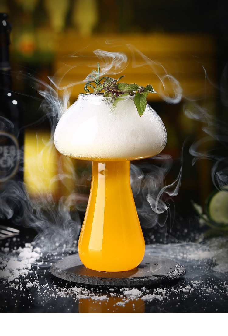 新款网红蘑菇杯鸡尾酒杯个性玻璃杯创意分子美食酒吧专用酒杯定制