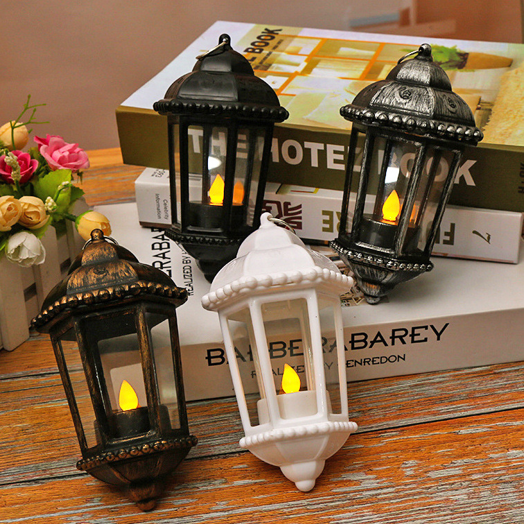 European-Style Retro Small Oil Lamp Halloween Mini Storm Lantern Electronic Candle Ambience Light Creative Chandelier Small Lantern Wholesale