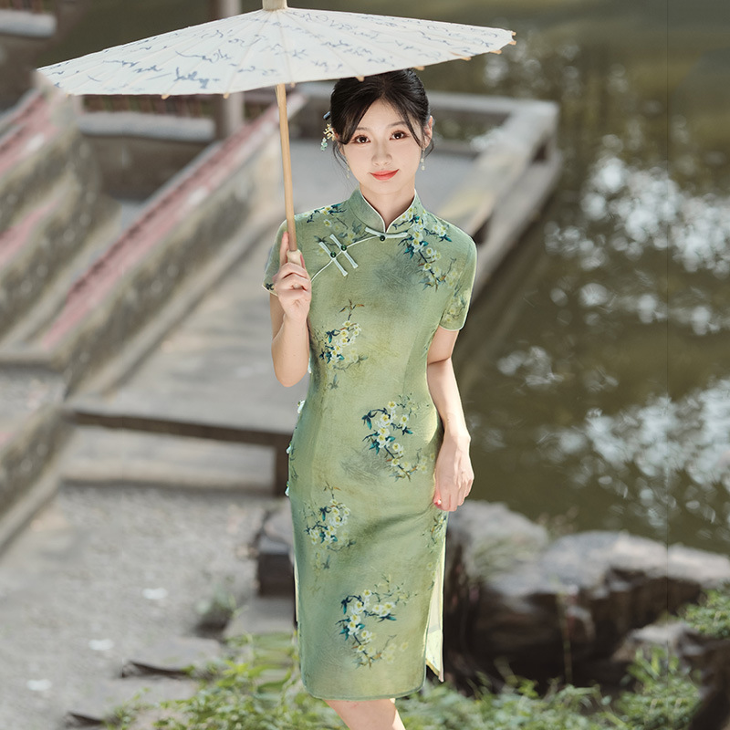 中长款改良旗袍新款2023新款春秋装年轻款女复古修身短袖日常可穿