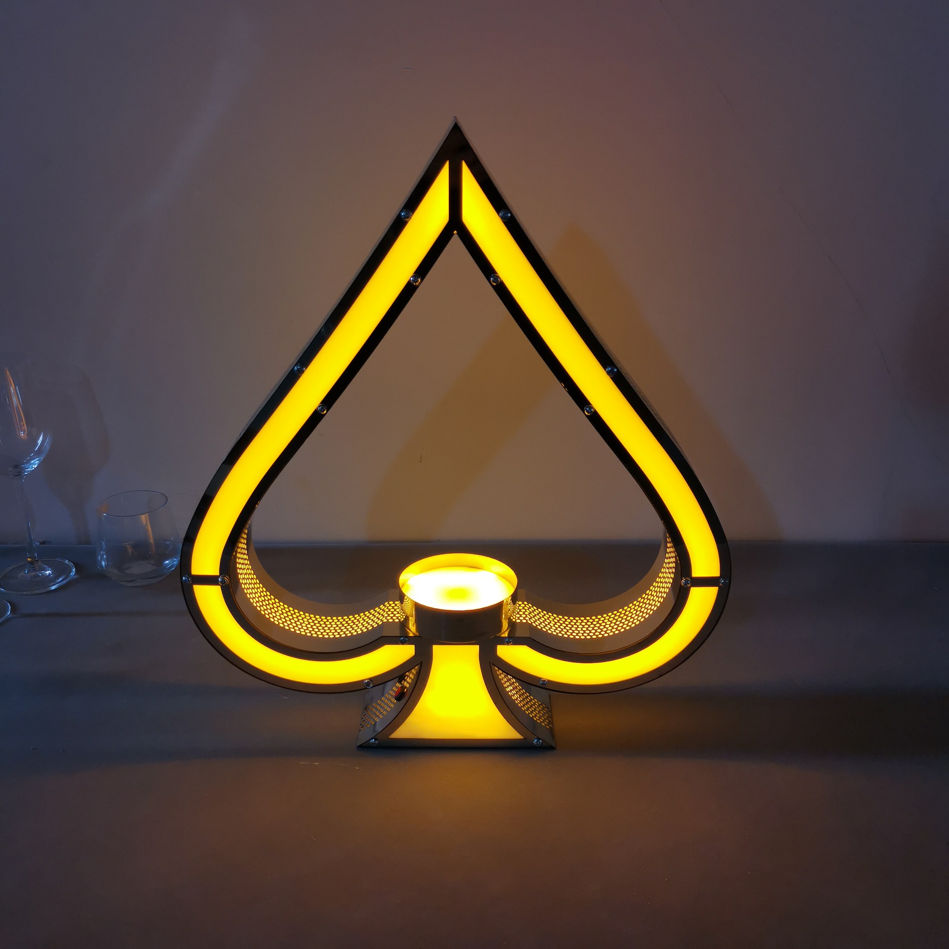 黑桃a神龙套酒吧ktv出酒道具座高档酒架激光发光酒座香槟王洋酒托