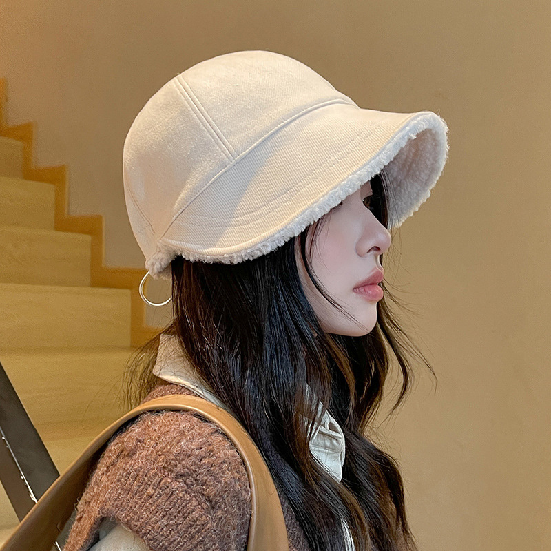 帽子女秋冬季保暖毛绒渔夫帽韩版休闲百搭明星同款网红显脸小鸭舌
