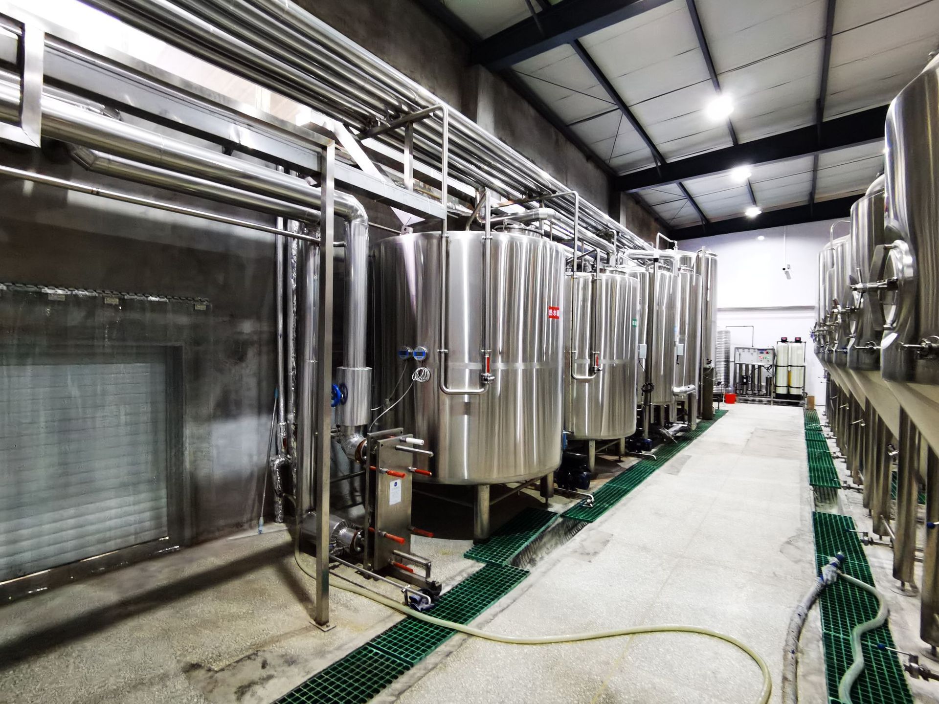 啤酒代工厂 支持代发专属定制酒吧啤酒 贴牌定制原浆啤酒