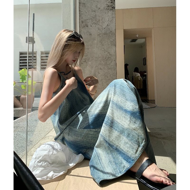 法式扎染吊带连衣裙女夏慵懒风宽松三亚泰国穿搭海边度假沙滩长裙