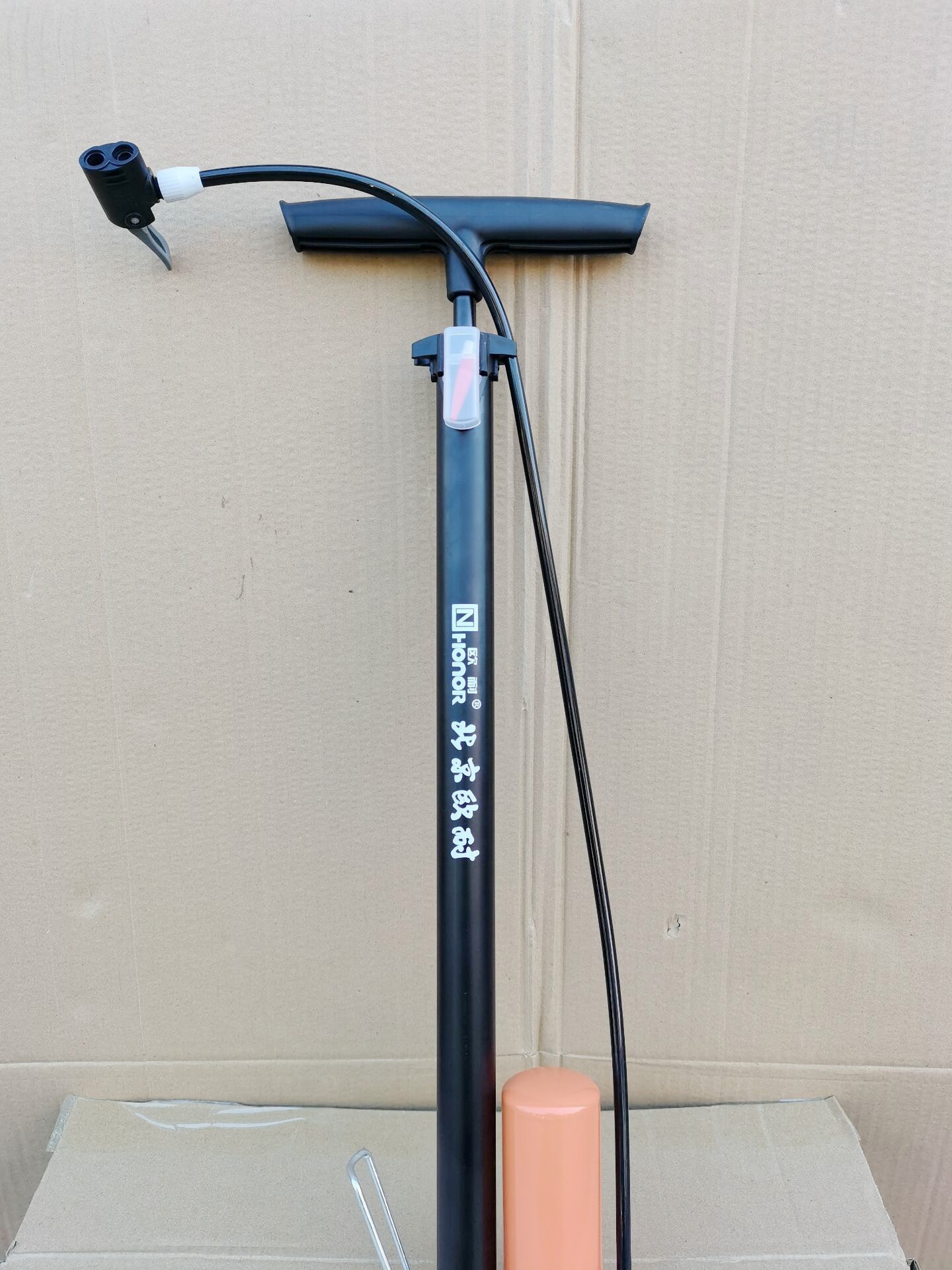 欧耐打气筒自行车高压打气筒电瓶车带气压表打气管气筒气管子